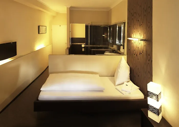 Goldener Falke 3* Augsburg