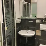 Goldener Falke Hotel 3*