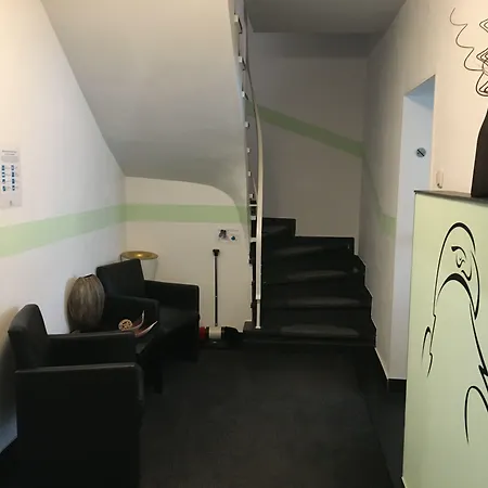 Goldener Falke Hotel