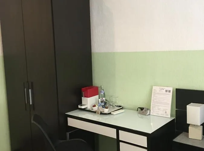 Goldener Falke Hotel 3*