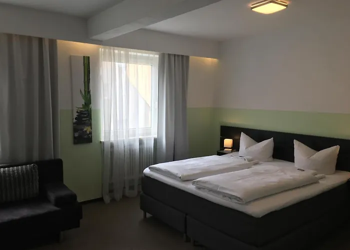 Hotell Goldener Falke