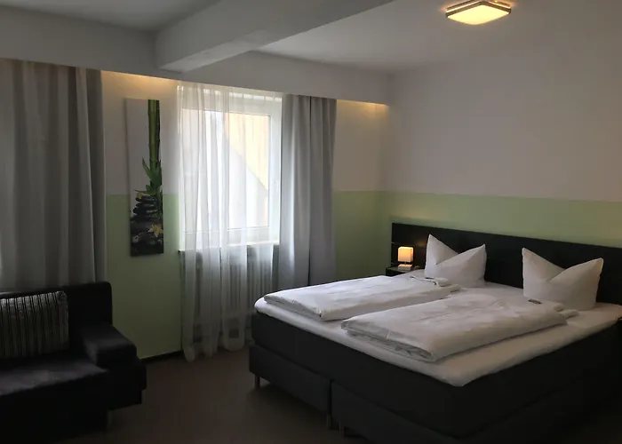 Hotell Goldener Falke